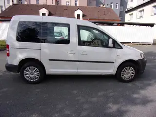 32. e - aukce ČEZ VOLKSWAGEN CADDY, RZ 9T42944