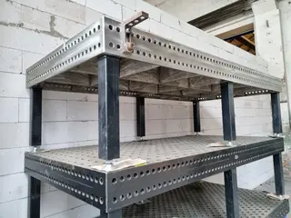C-Mec 290 svařovací stůl SIEGMUND 1 ks. - 3 000 mm x 1 500 mm