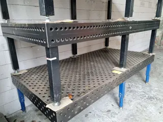 C-Mec 291 svařovací stůl SIEGMUND 1 ks. - 3 000 mm x 1 500 mm