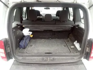 3.e-aukce -  ČEZ JEEP CHEROKEE, RZ 8T70127