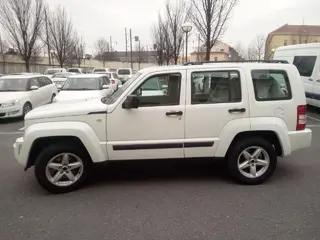 3.e-aukce -  ČEZ JEEP CHEROKEE, RZ 8T70127