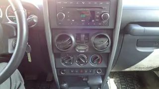 28. e - aukce ČEZ JEEP WRANGLER, RZ 8T72036