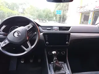 32. e - aukce ČEZ ŠKODA SUPERB, RZ 1TF8471