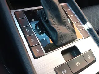 48. e - aukce ČEZ Škoda Superb Ambition 2,0 TSI, RZ 1TU2348
