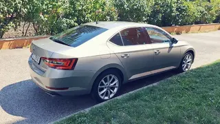 50. e - aukce ČEZ Škoda Superb Grt STY, RZ 1TI5143