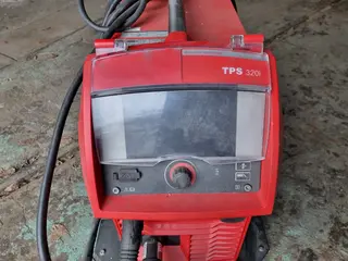 C-Mec 311 svářecí zařízení FRONIUS TPS 320i C Pulse / 4R / FSC