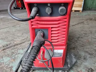 C-Mec 311 svářecí zařízení FRONIUS TPS 320i C Pulse / 4R / FSC