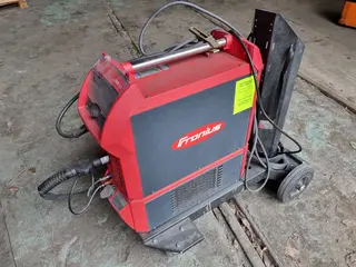 C-Mec 311 svářecí zařízení FRONIUS TPS 320i C Pulse / 4R / FSC