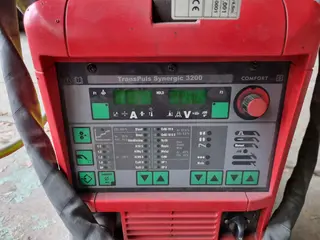 C-Mec 312 svářecí zařízení FRONIUS TransPulse Synergic 3200