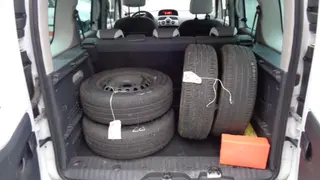 25. e-aukce ČEZ RENAULT KANGOO, RZ 8T22016