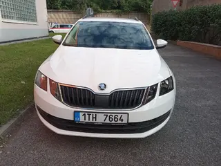 32. e - aukce ČEZ ŠKODA OCTAVIA, RZ 1TH7664