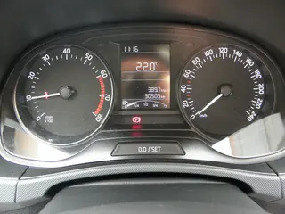 32. e - aukce ČEZ ŠKODA FABIA, RZ 1TL4458_opakovaná