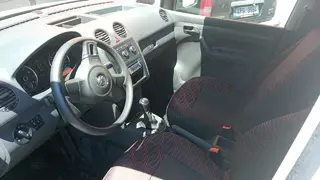 30. e - aukce ČEZ VOLKSWAGEN CADDY, RZ 9T48860