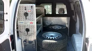30. e - aukce ČEZ VOLKSWAGEN CADDY, RZ 9T48860