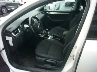 35. e-aukce ČEZ ŠKODA OCTAVIA, RZ 1TF3957