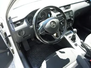 48. e - aukce ČEZ Škoda Octavia Ambition 1,6 TDI, RZ 1TF9326