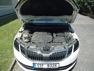 48. e - aukce ČEZ Škoda Octavia Ambition 1,6 TDI, RZ 1TF9326