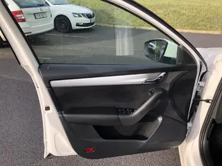 53. e - aukce ČEZ Škoda Octavia Ambition 1,6 TDI, RZ 1TS3145