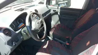 30. e - aukce ČEZ VOLKSWAGEN CADDY, RZ 9T49930