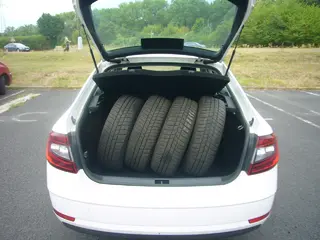 32. e - aukce ČEZ ŠKODA OCTAVIA, RZ 1TH8526