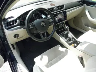 48. e - aukce ČEZ Škoda Superb Combi Grt STY, RZ 1TH7923