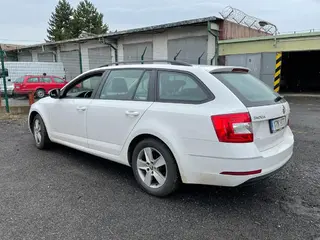 32. e - aukce ČEZ ŠKODA OCTAVIA, RZ 1TM9773