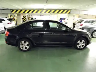 48. e - aukce ČEZ Škoda Octavia Ambition 1,0 TSI, RZ 1TH9361