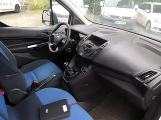 30. e-aukce ČEZ FORD TRANSIT CONNECT, RZ 9T57894
