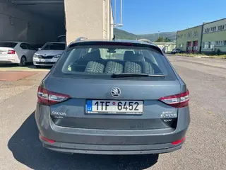32. e - aukce ČEZ ŠKODA SUPERB, RZ 1TF6452