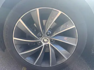 32. e - aukce ČEZ ŠKODA SUPERB, RZ 1TF6452