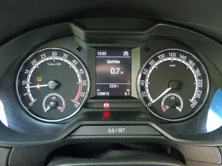 48. e - aukce ČEZ Škoda Octavia Ambition 1,6 TDI, RZ 1TJ0945