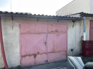 3X Garáž Lovosice a spoluvlastnický podíl na pozemcích ve výši id. 2/15
