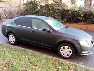 24. e-aukce ČEZ ŠKODA OCTAVIA, RZ 1TF7823
