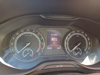 53. e - aukce ČEZ Škoda Karoq Ambition 1,6 TDI, RZ 1TM6782