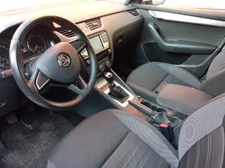 E - aukce ČEZ Škoda Octavia Combi Ambition 1,6 TDI, RZ 1TN5025