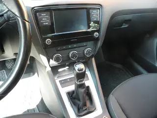 33. e-aukce ČEZ ŠKODA OCTAVIA, RZ 1TI3990