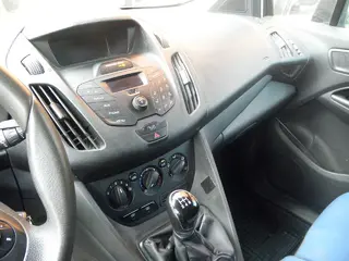 35. e-aukce ČEZ FORD TRANSIT CONNECT, RZ 9T58255