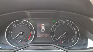 E - aukce ČEZ Škoda Superb Combi Grt, RZ 1TR2279