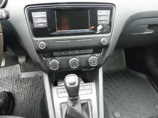 36. e - aukce ČEZ ŠKODA OCTAVIA, RZ1TE2354