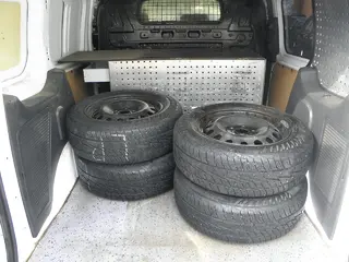 33. e-aukce ČEZ FORD TRANSIT CONNECT, RZ 9T58257