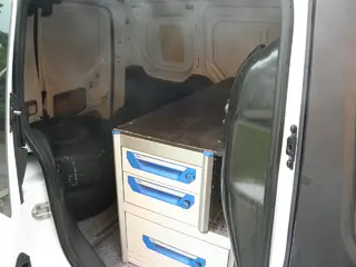 33. e-aukce ČEZ FORD TRANSIT CONNECT, RZ 9T58257
