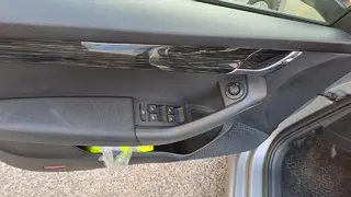 53. e - aukce ČEZ Škoda Octavia Combi Style 1,8 TSI, RZ 1TL2980
