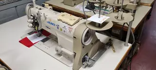 Styl 609. Šicí stroj JUKI LH 3168