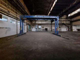 Pronájem skladové/výrobní haly, 923 m², Kladno-východ