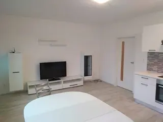 Ateliér, ulice Gajdošova, Brno-Židenice