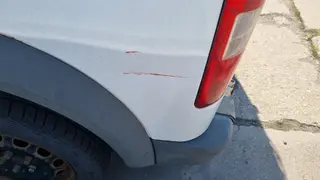  INTORA 21. Automobil Ford Transit Connect 9T4 9025