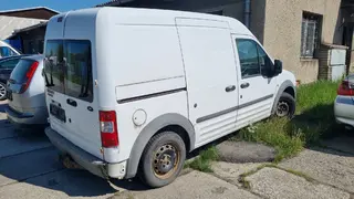  INTORA 21. Automobil Ford Transit Connect 9T4 9025