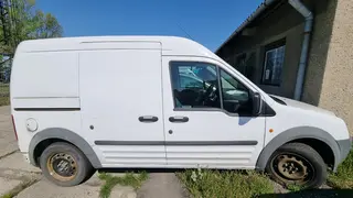  INTORA 21. Automobil Ford Transit Connect 9T4 9025