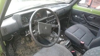 Automobil LADA Niva