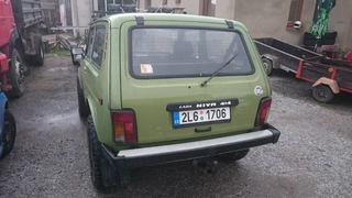 Automobil LADA Niva